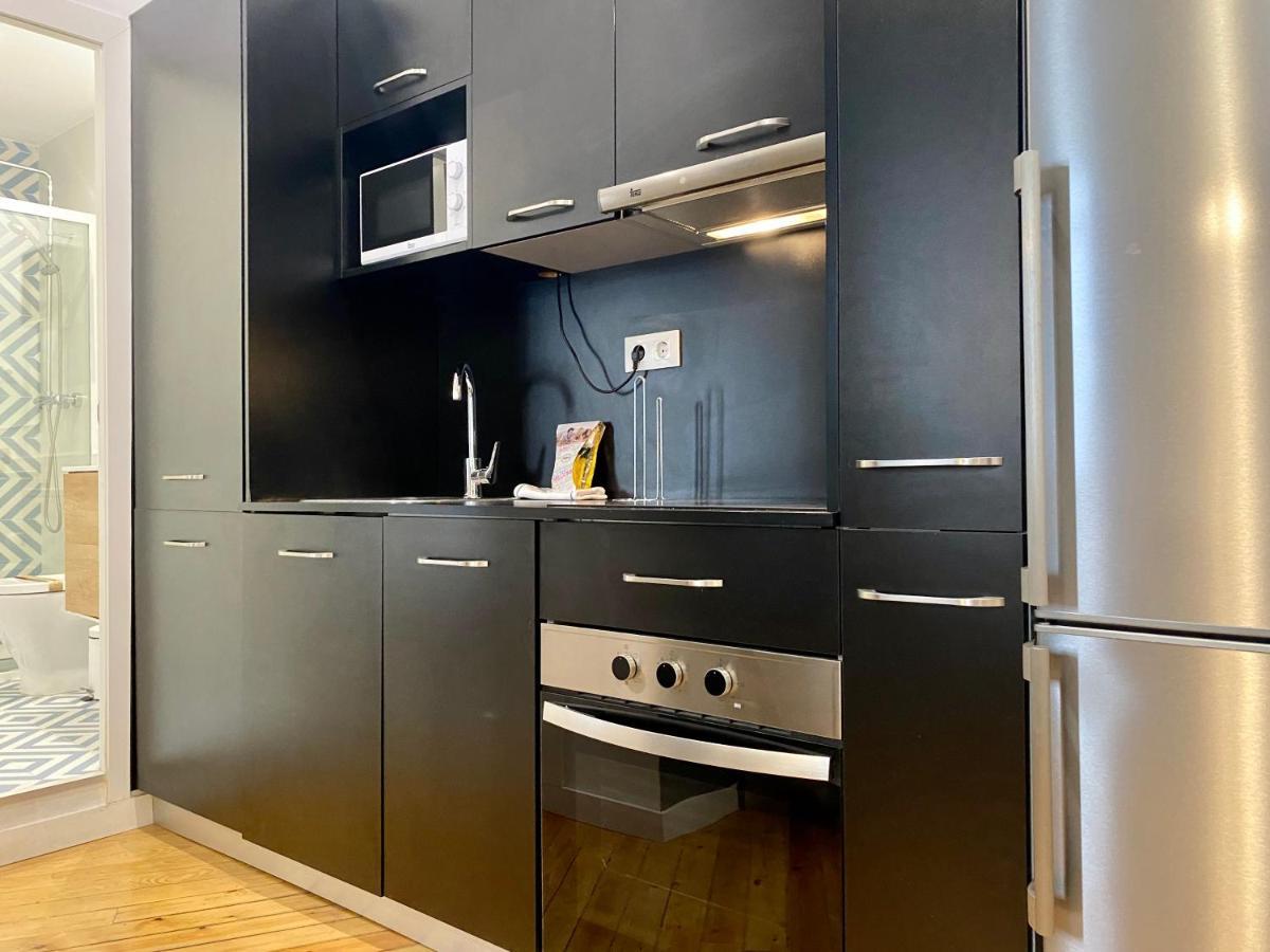 Apartament Charming Puerta De Toledo Iii *
